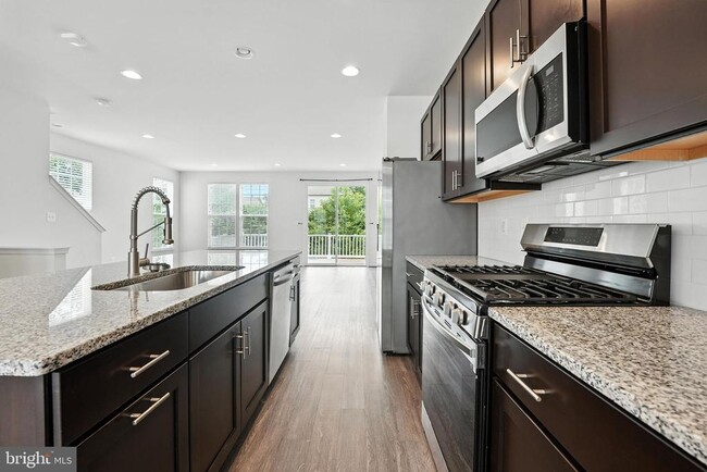 Building Photo - 8162 Agnes Ln