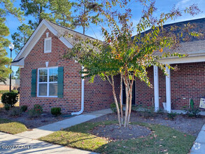 Building Photo - 1055 Bridgeport Way