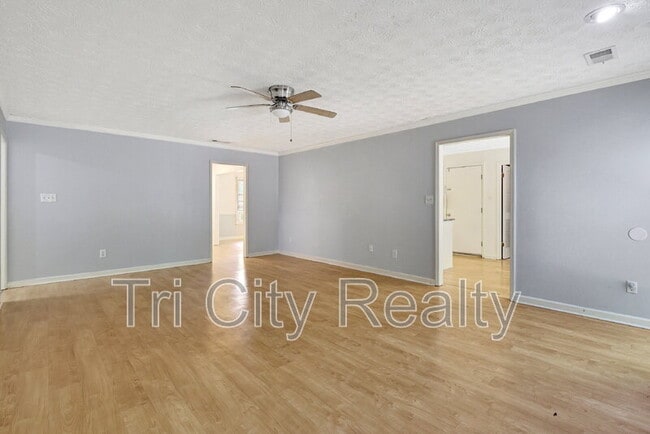 Building Photo - 110 Deer Chase