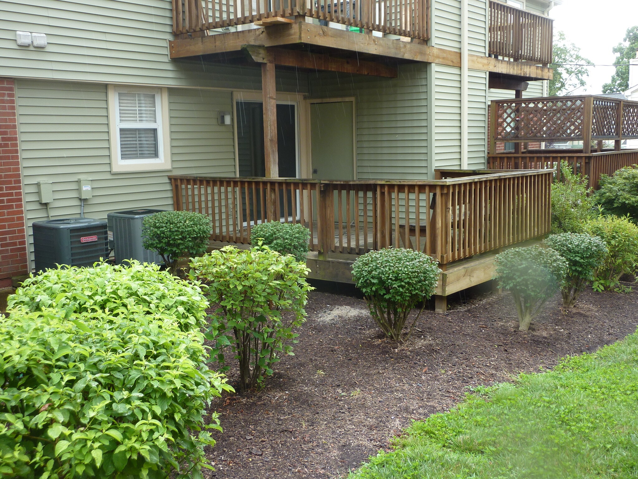 Building Photo - 8875 Flamingo Ct