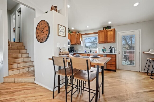 Building Photo - 1619 Ruby Ct