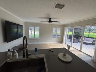 Building Photo - 11131 SW 17th Manor