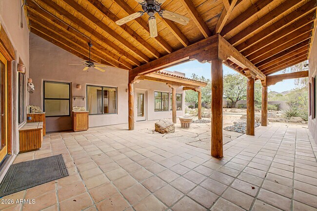 Building Photo - 9202 E Rimrock Dr