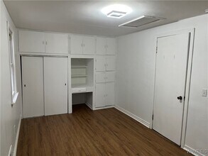 Building Photo - 368 Grover Cleveland Hwy