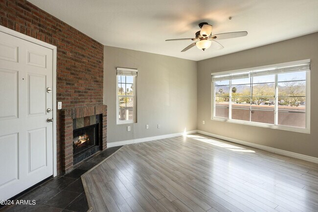 Building Photo - 9451 E Becker Ln