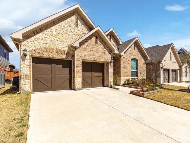 Building Photo - 14912 Belclaire Ave