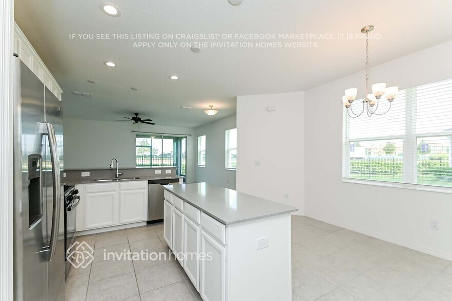 Building Photo - 6242 Camino Dr