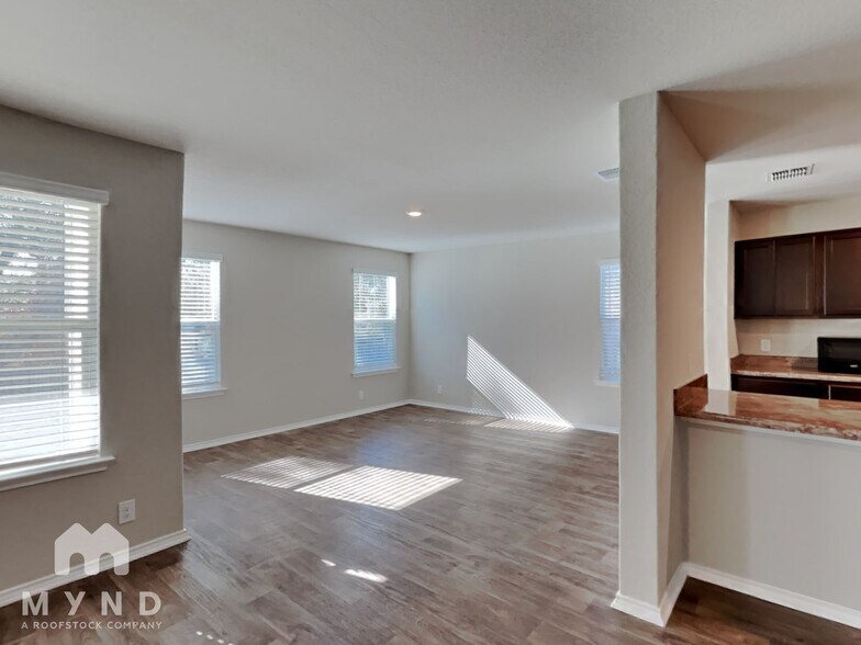 Building Photo - 14614 Fronted Goose