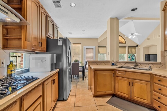 Building Photo - 13703 Layton Hills Dr