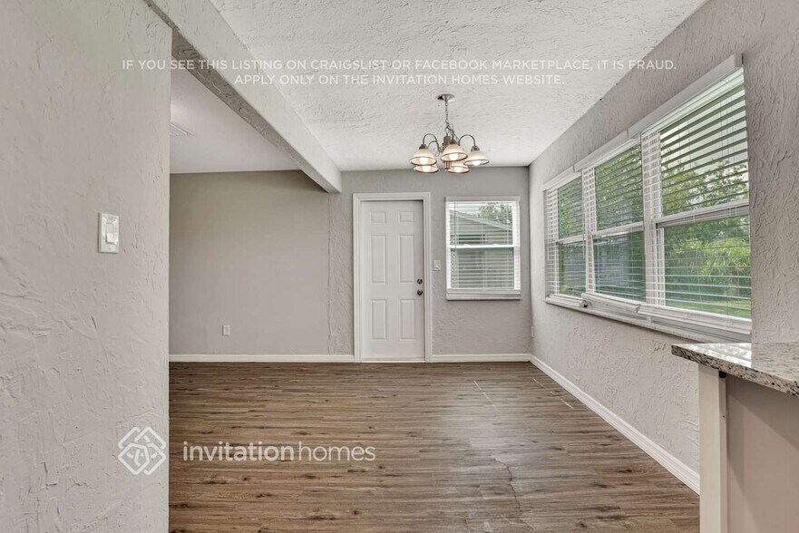 Building Photo - 4516 King Cole Blvd