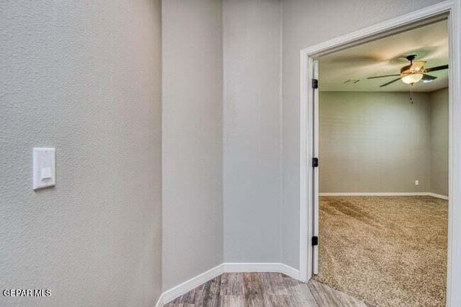 Building Photo - 13197 Hazy