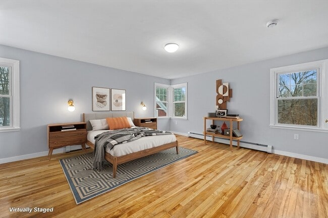 Building Photo - 656 Grove St