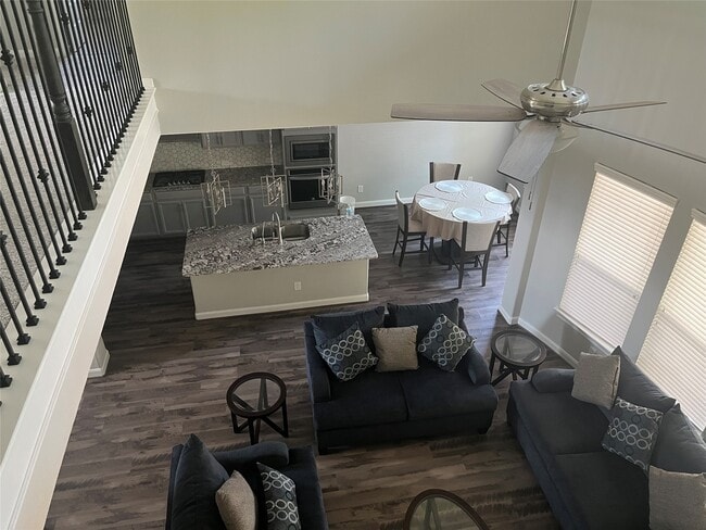 Building Photo - 13411 Lake Willoughby Ln