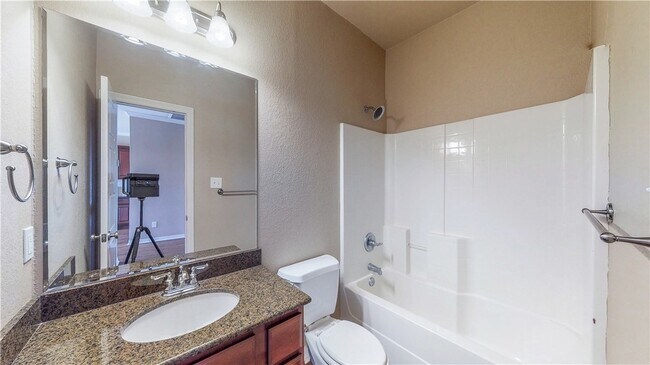 Building Photo - 6902 Appomattox Dr