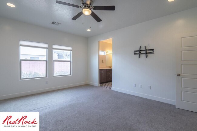 Building Photo - Comfort, Space & Style with a 3-Car Garage Small Dog Friendly!