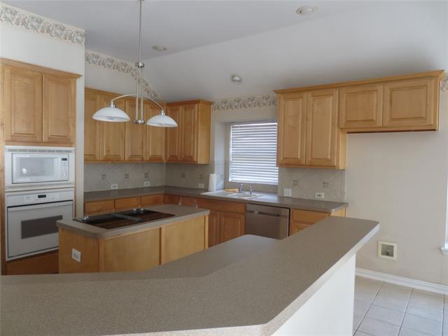 Building Photo - 6312 Parkside Dr