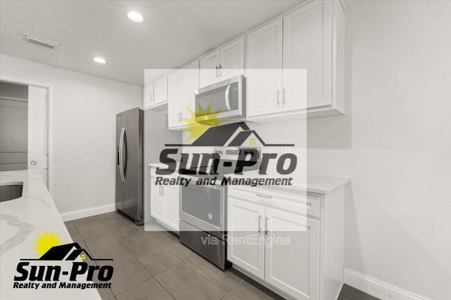 Building Photo - 5134 Taylor Ave