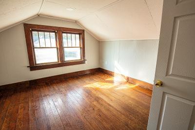Building Photo - 202 S Ives St