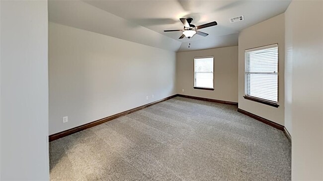 Building Photo - 7025 Hidden Trail Ln