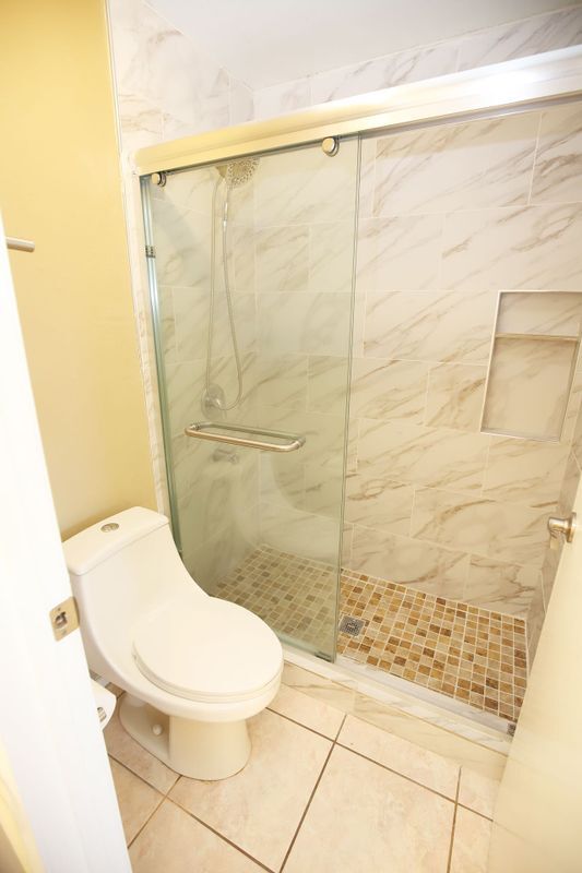 Building Photo - 16317 Sierra Ridge Way