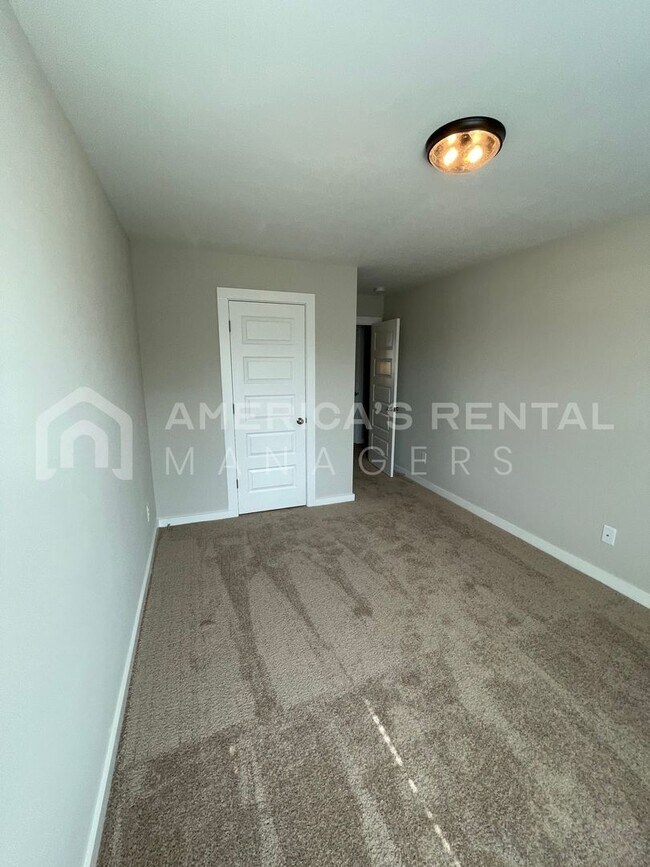 Building Photo - Home for Rent in Cullman, AL!! Available to View with 48 Hours Notice!