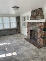 Building Photo - 2443 Yellow Springs Rd