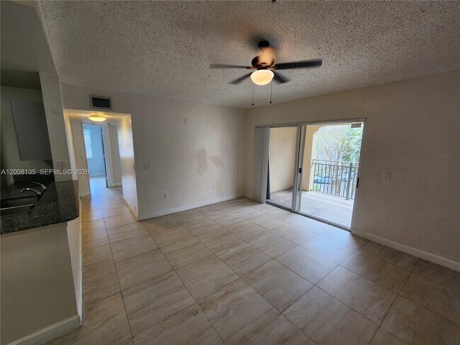 Building Photo - 2451 Centergate Dr