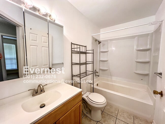 Building Photo - 2340 Krystal Kreek Dr
