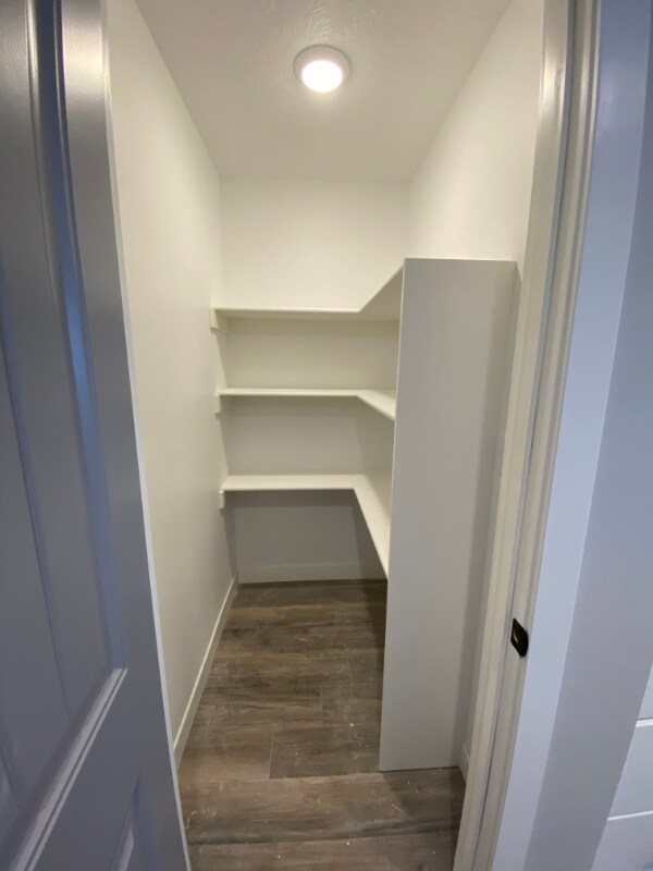 Building Photo - 2920 Sportsmans Dr