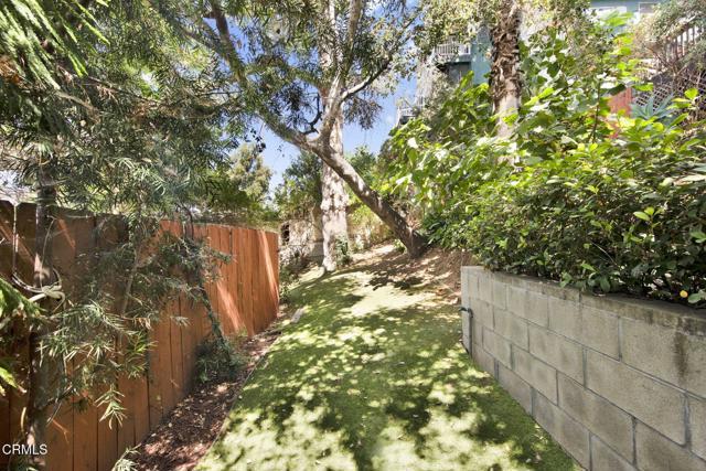 Building Photo - 1827 Oak Tree Dr