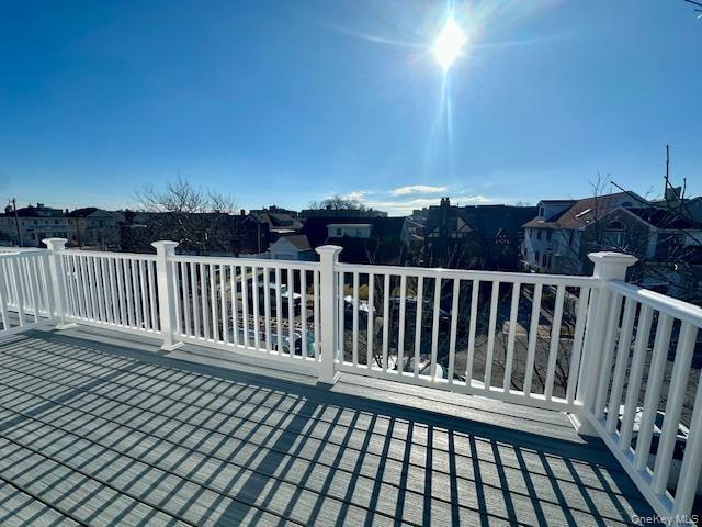 Building Photo - 661 E Olive St