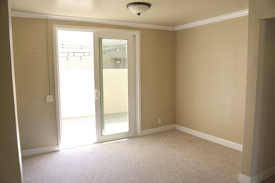 Formal Dining Room area - 4705 Kester Ave