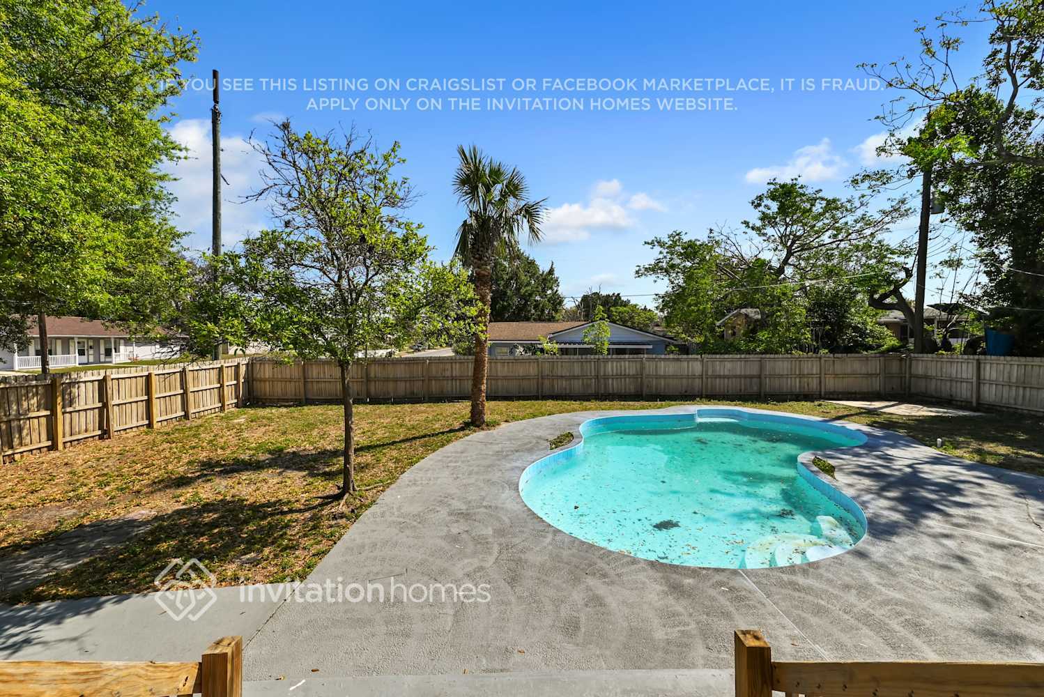 Building Photo - 2121 Oneta Ct