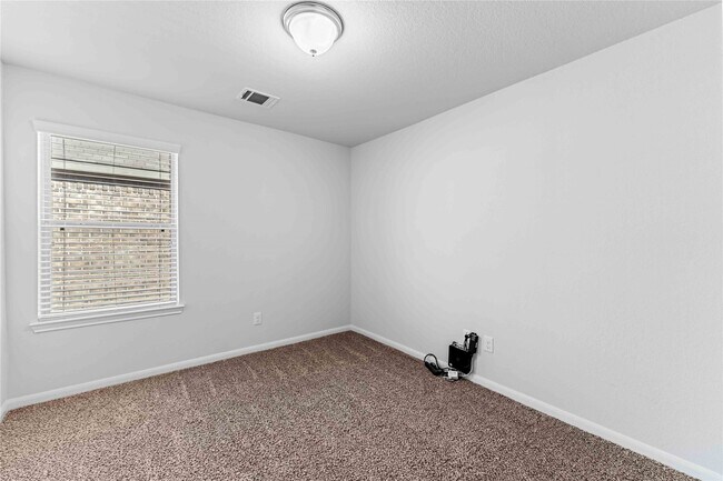 Building Photo - 7326 Cypress Shumard Oak Dr