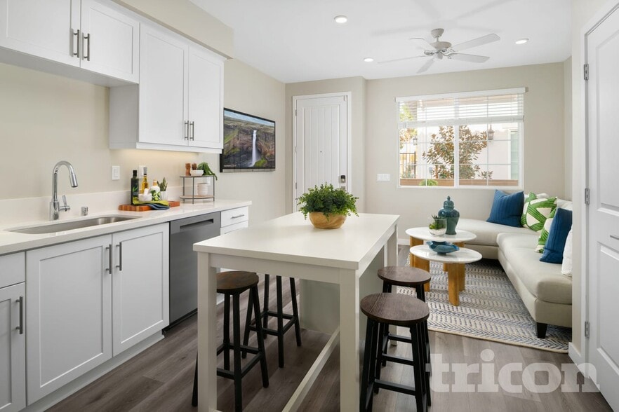 Building Photo - 10591 Gato Ct