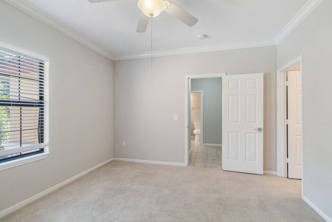 Building Photo - Luxury Resort-Style Townhome in Tuscany at...