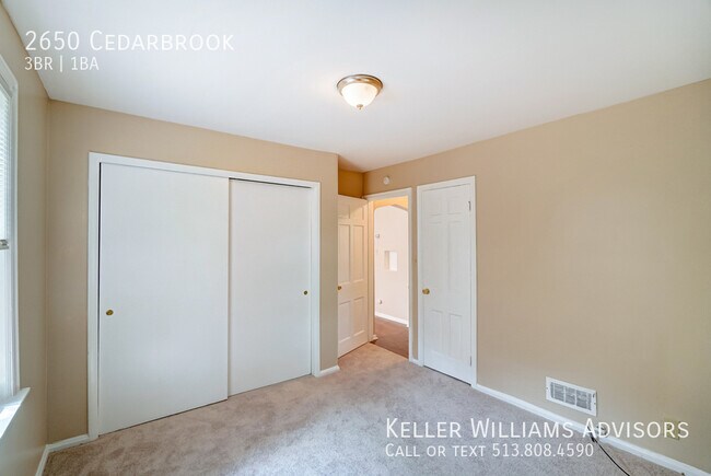 Building Photo - 2650 Cedarbrook-