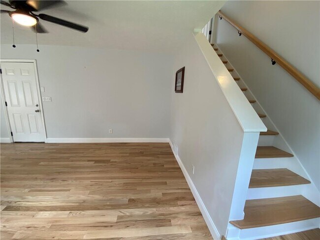 Building Photo - 1855 Big Haynes Ct SW
