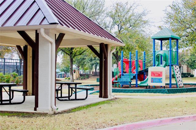 Building Photo - 10240 Los Barros Trail