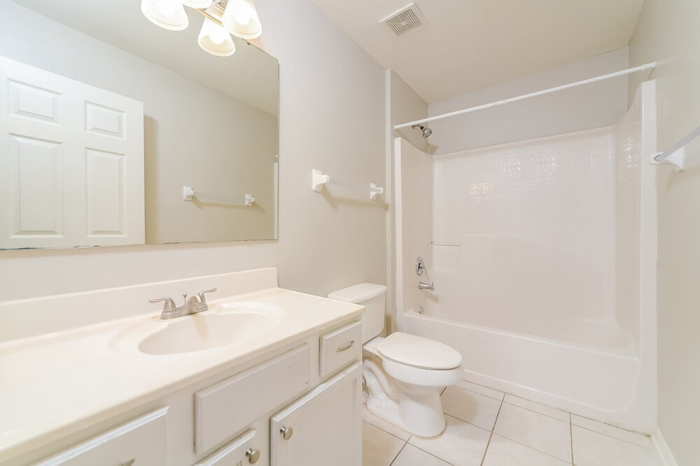 Building Photo - 4811 Petal Pawpaw Ln