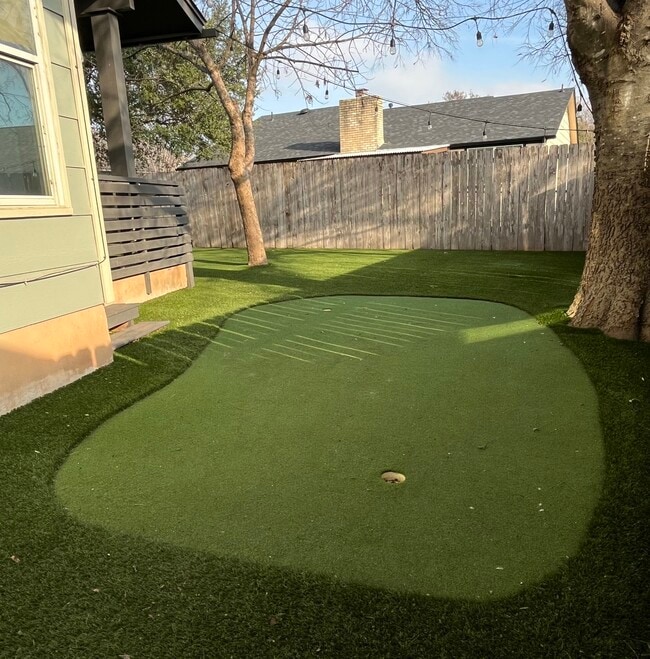 Building Photo - 13009 Lamplight Village Ave