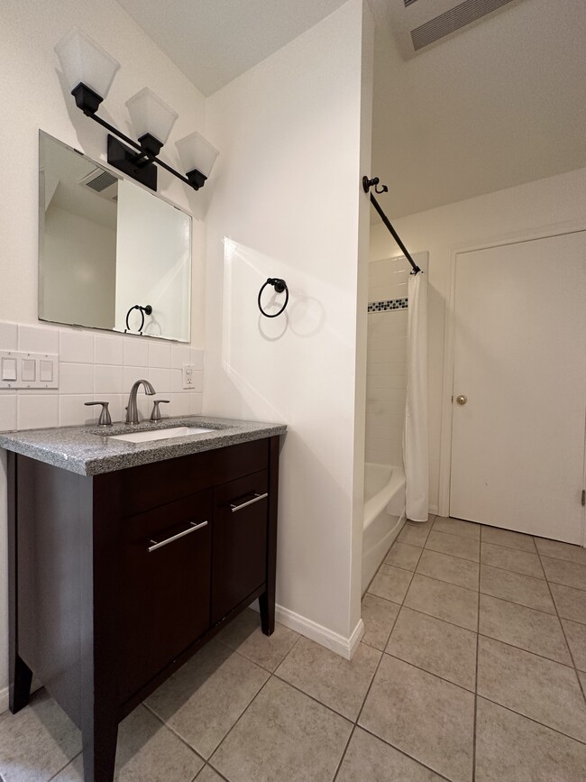 Downstairs bathroom - 19876 Observation Dr