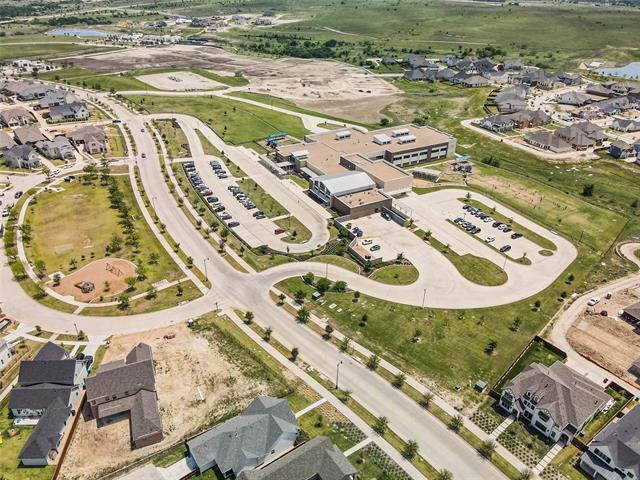 Building Photo - 14421 Walsh Ave