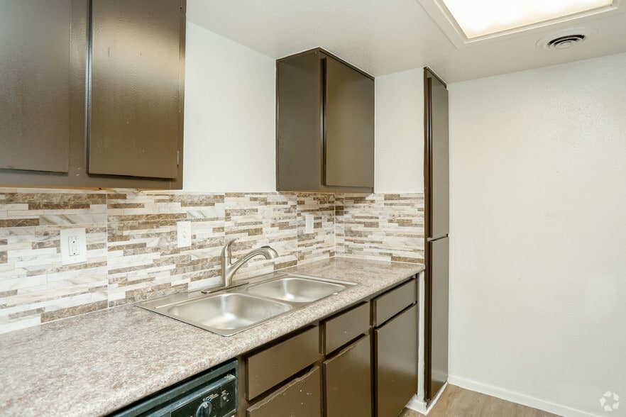 Interior Photo - Stonehaven at the Galleria