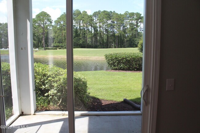 Building Photo - 870 Great Egret Cir SW