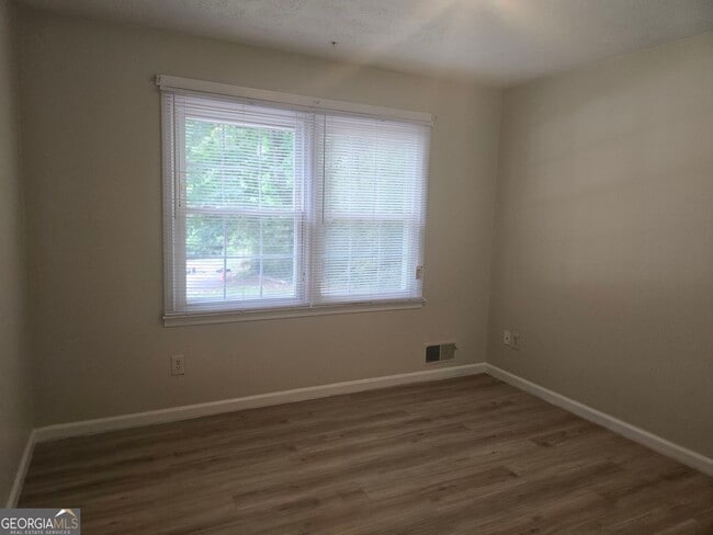 Building Photo - 5734 Lanny Ln