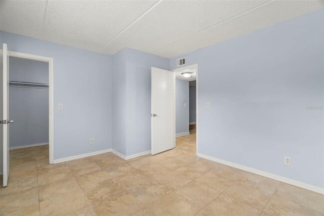 Building Photo - 120 S Church Ave