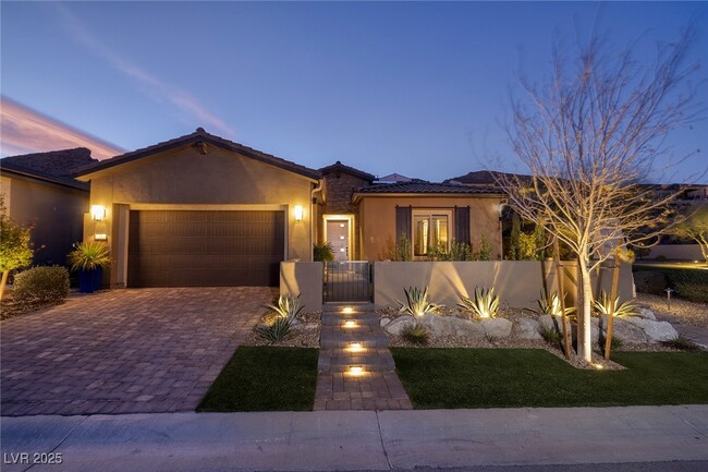 Building Photo - 33 Desert Juniper Ln