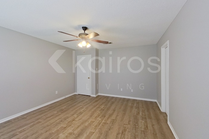 Building Photo - 4702 Janelle Dr