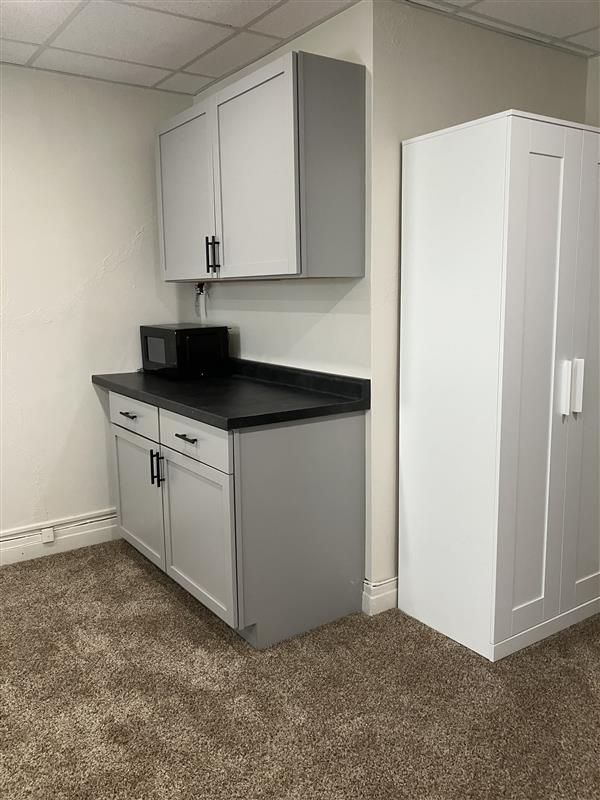 Building Photo - 16 W Busse Ave